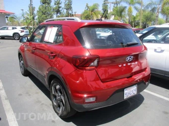 2025 Hyundai Venue SEL - miniatura 10