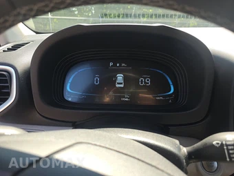 2025 Hyundai Venue SEL - miniatura 12