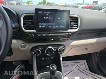 2025 Hyundai Venue SEL - miniatura 10