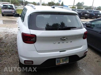 2025 Hyundai Venue SEL - miniatura 20