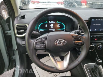 2025 Hyundai Venue SEL - miniatura 10