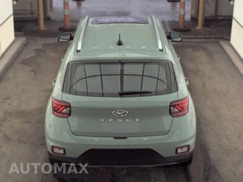 2025 Hyundai Venue SEL - miniatura 5