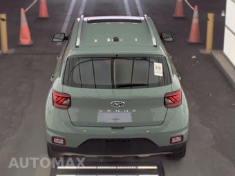 2025 Hyundai Venue SEL - miniatura 5