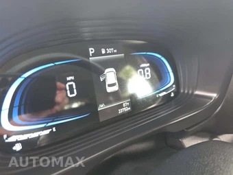 2025 Hyundai Venue SEL - miniatura 9