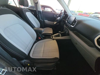 2025 Hyundai Venue SEL – miniatura 8
