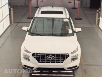 2025 Hyundai Venue SEL - miniatura 2