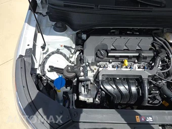 2025 Hyundai Venue SEL - miniatura 21