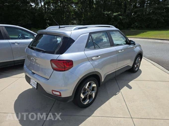 2025 Hyundai Venue SEL - miniatura 3