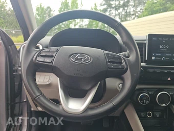 2025 Hyundai Venue SEL – miniatura 10