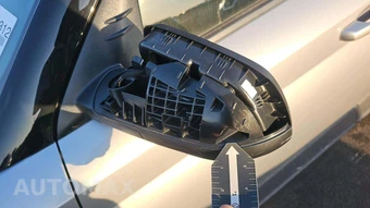 2025 Hyundai Venue SEL – miniatura 32