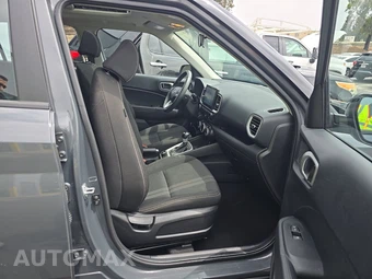2025 Hyundai Venue SEL - miniatura 8