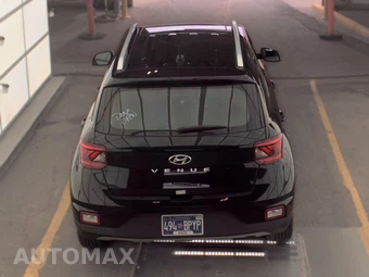 2025 Hyundai Venue SEL - miniatura 5