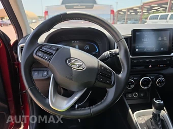 2025 Hyundai Venue SEL – miniatura 10