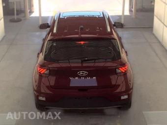 2025 Hyundai Venue SEL – miniatura 5