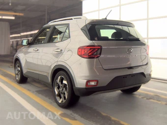 2025 Hyundai Venue SEL - miniatura 6