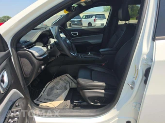 2025 Jeep Compass Latitude - miniatura 3