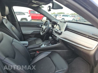 2025 Jeep Compass Latitude - miniatura 8