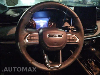 2025 Jeep Compass Latitude - miniatura 10