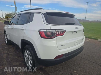 2025 Jeep Compass Latitude - miniatura 2