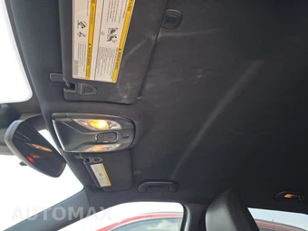 2025 Jeep Compass Latitude - miniatura 18