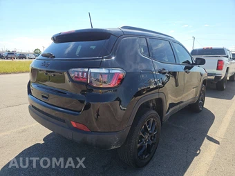 2025 Jeep Compass Latitude - miniatura 4