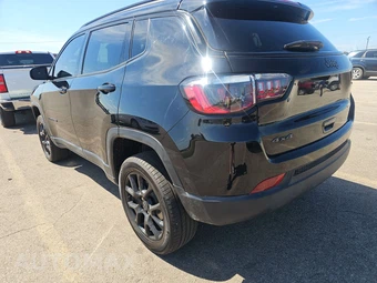 2025 Jeep Compass Latitude - miniatura 6