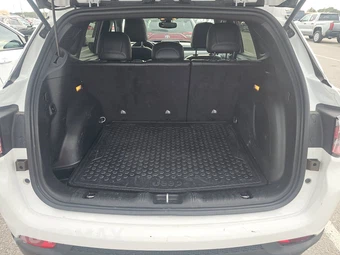2025 Jeep Compass Latitude - miniatura 16