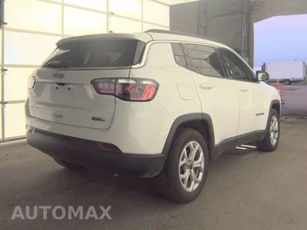 2025 Jeep Compass Latitude - miniatura 4