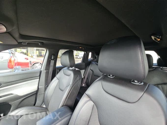 2025 Jeep Compass Latitude - miniatura 18