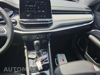 2025 Jeep Compass Latitude - miniatura 10