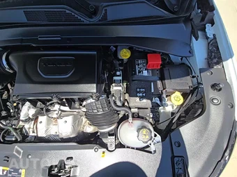 2025 Jeep Compass Latitude - miniatura 21