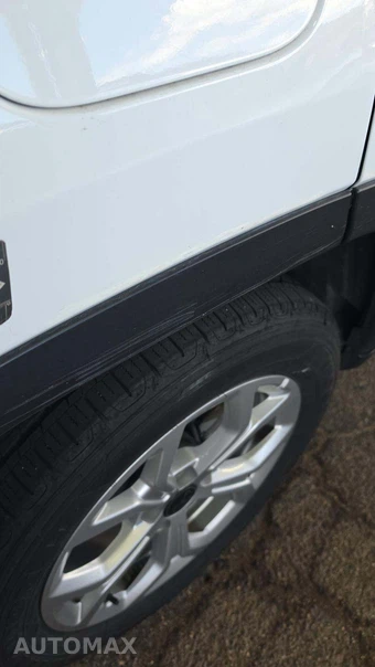 2025 Jeep Compass Latitude - miniatura 22