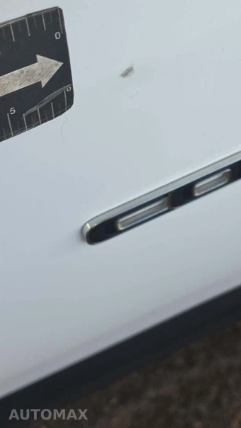 2025 Jeep Compass Latitude - miniatura 24