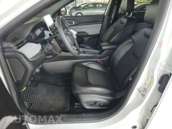 2025 Jeep Compass Latitude - miniatura 7