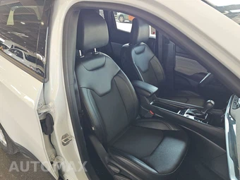 2025 Jeep Compass Latitude - miniatura 8