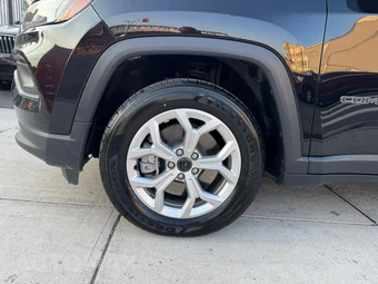 2025 Jeep Compass Latitude - miniatura 31