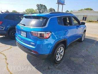 2025 Jeep Compass Latitude - miniatura 3