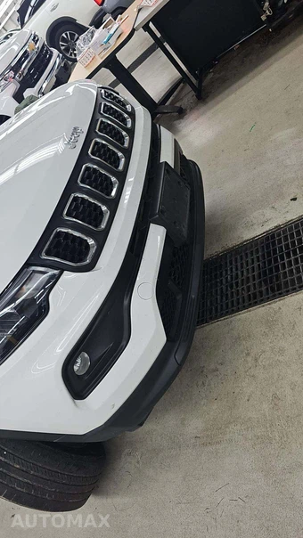 2025 Jeep Compass Latitude - miniatura 21