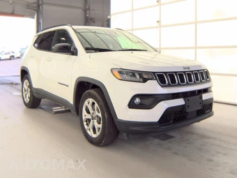 2025 Jeep Compass Latitude - miniatura 3