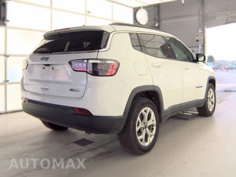 2025 Jeep Compass Latitude - miniatura 4