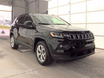 2025 Jeep Compass Latitude - miniatura 3