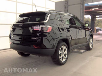 2025 Jeep Compass Latitude - miniatura 4