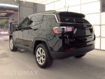 2025 Jeep Compass Latitude - miniatura 6