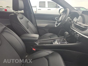 2025 Jeep Compass Latitude - miniatura 8