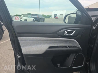 2025 Jeep Compass Latitude - miniatura 9