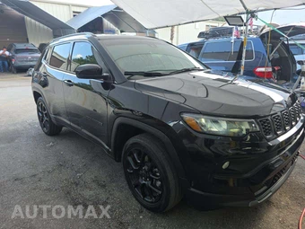 2025 Jeep Compass Latitude - miniatura 4
