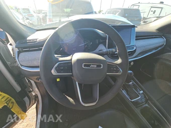 2025 Jeep Compass Latitude – miniatura 10