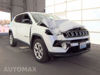 2025 Jeep Compass Latitude – miniatura 3