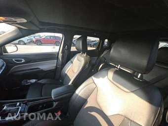 2025 Jeep Compass Latitude - miniatura 18