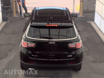 2025 Jeep Compass Latitude - miniatura 5